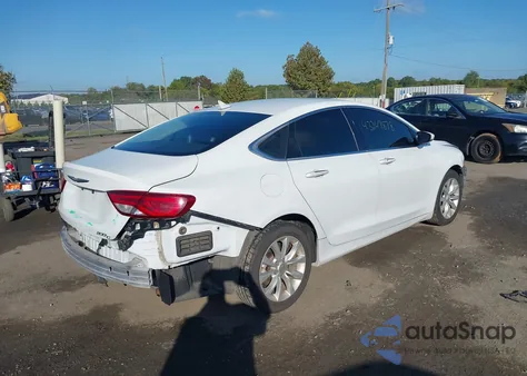 2015 Chrysler 200 C из США, поврежденный, VIN 1C3CCCCG5FN653907